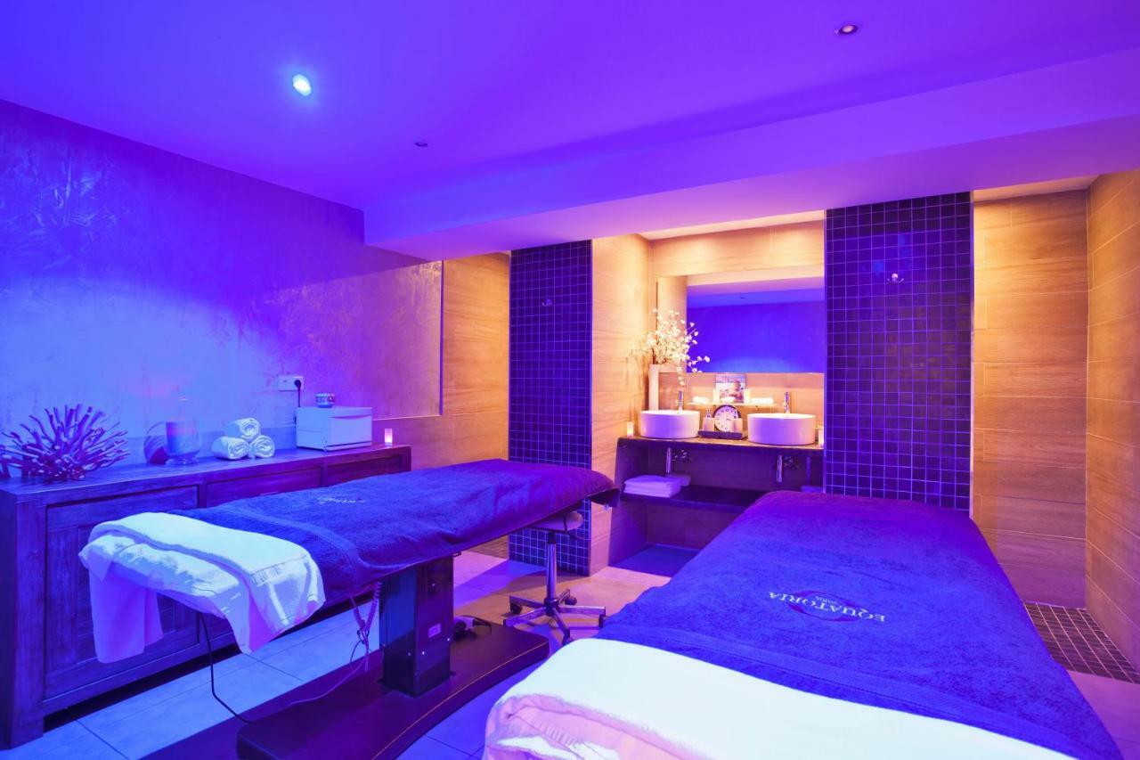 Le Neptune & Spa Propriano  Luaran gambar