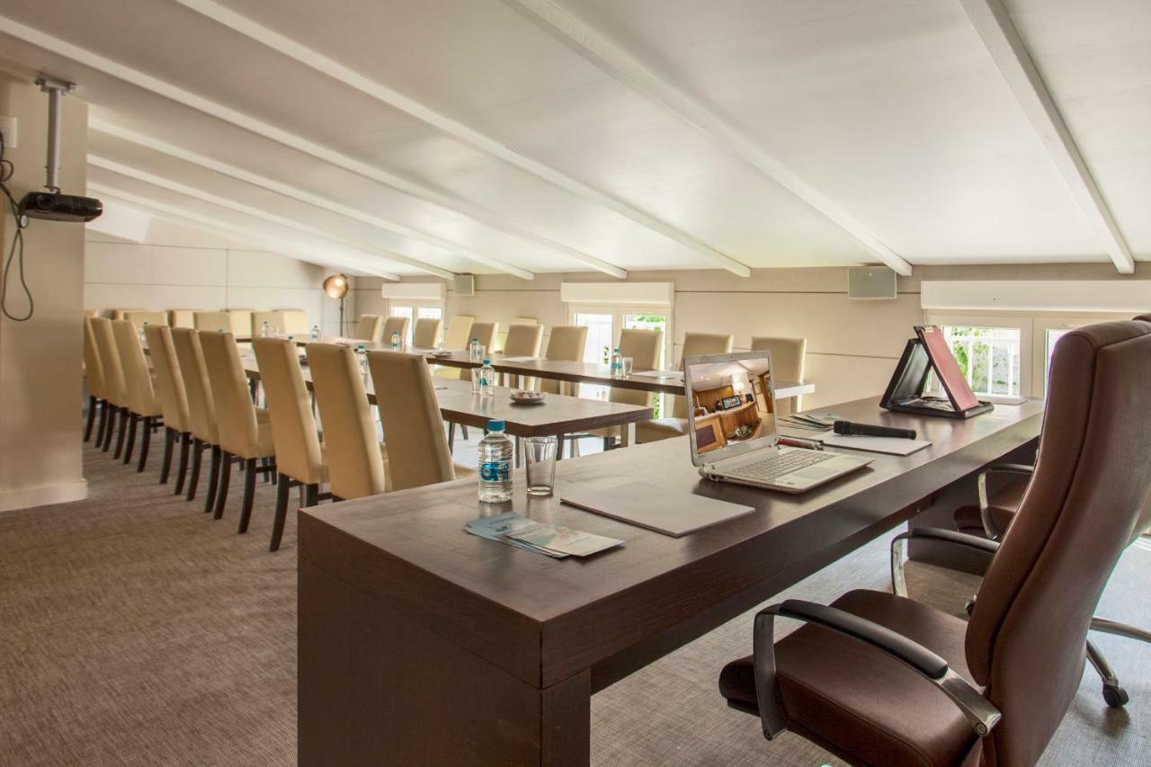 Le Neptune & Spa Propriano  Luaran gambar