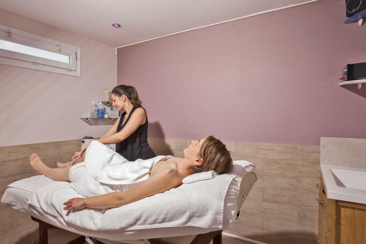 Le Neptune & Spa Propriano  Luaran gambar