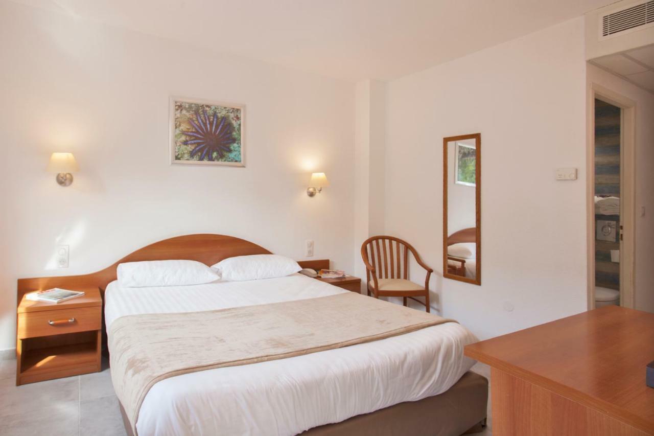 Le Neptune & Spa Propriano  Luaran gambar